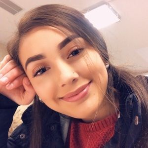 Meet your Posher, Nataly